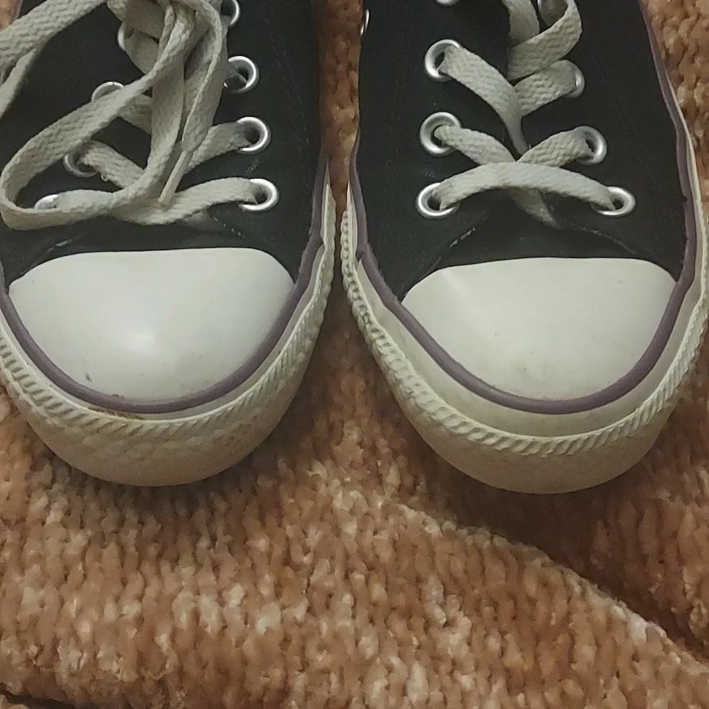 Black Low Top Converse - Picture 5 of 12